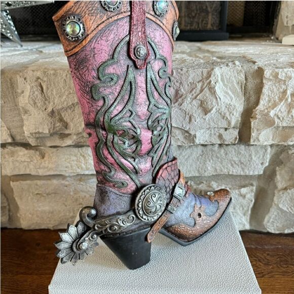 Western Boot Bedazzled Cowgirl Wall Hanging Decor - Picture 3 of 14